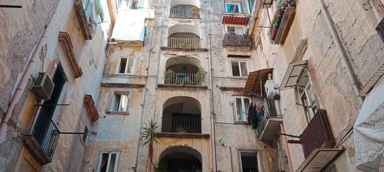 La Dimora Di Toto Hotel Napoli Ngoại thất bức ảnh