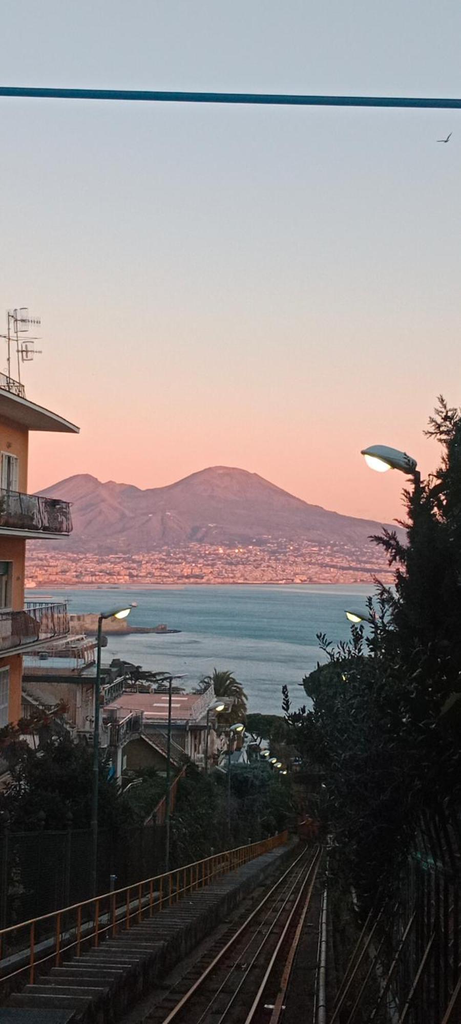 La Dimora Di Toto Hotel Napoli Ngoại thất bức ảnh